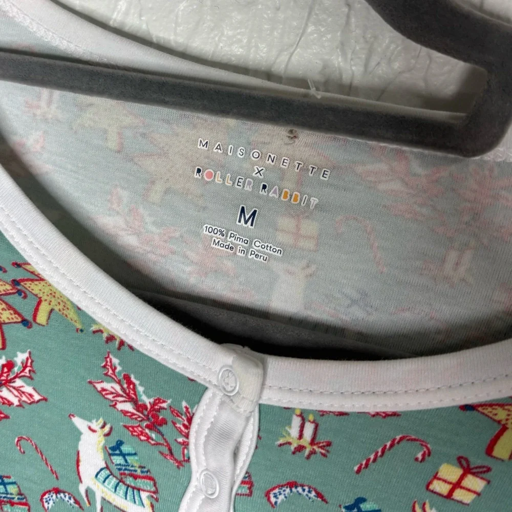 Roller Rabbit x Maisonette | Women's Prancing Deer Pajama Top Size Medium - Picture 2 of 3